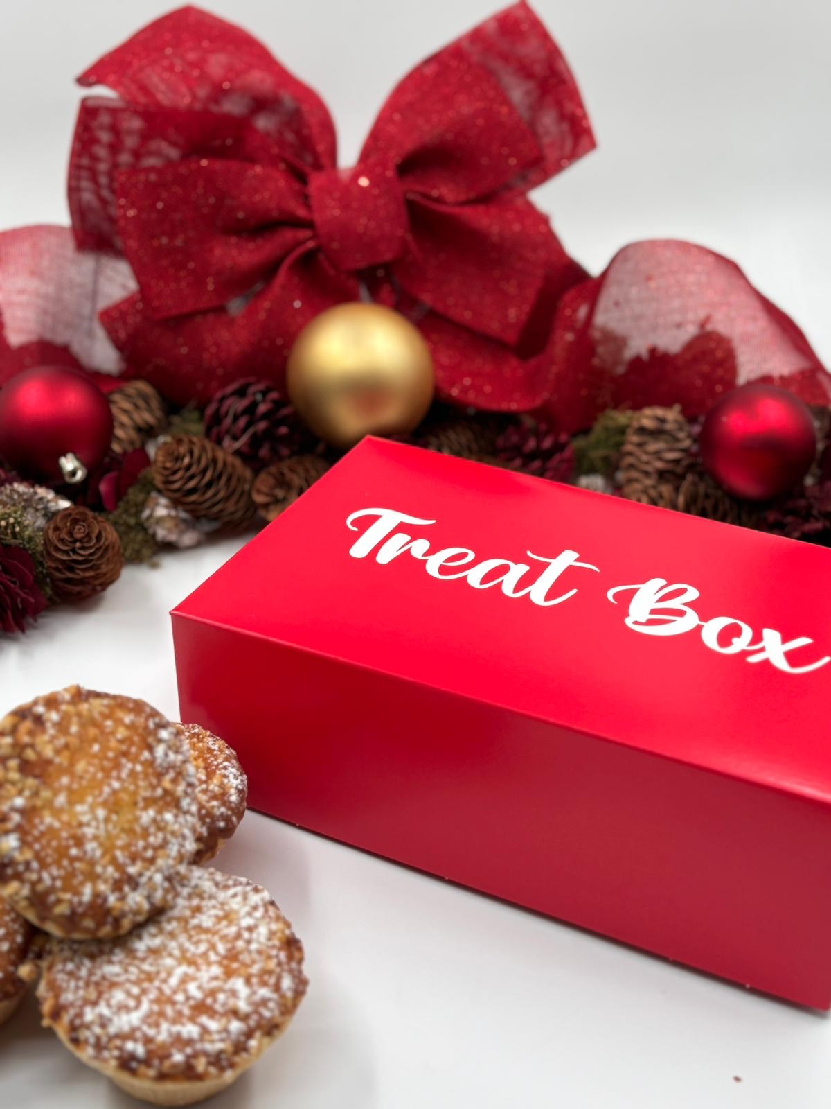 Box of BiteSize DeLuxe Mince Pies